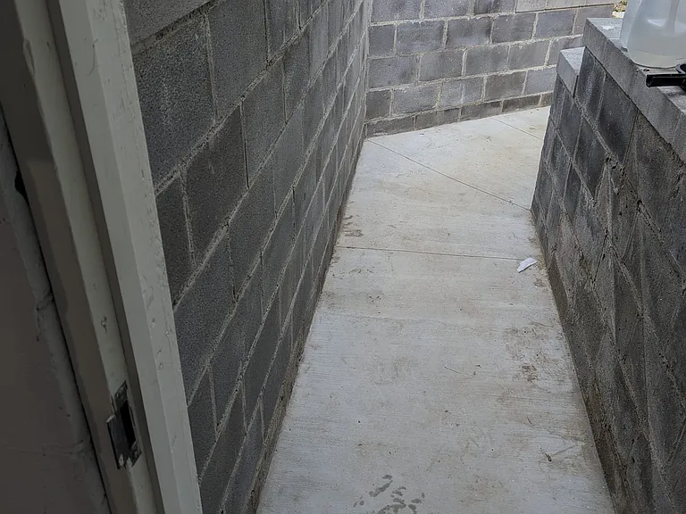 212 Joslen Blvd — Photo 5