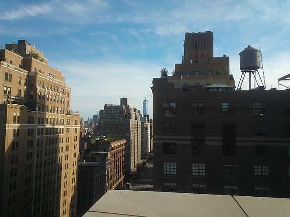 3rd image of 201 W 17th St APT 2C