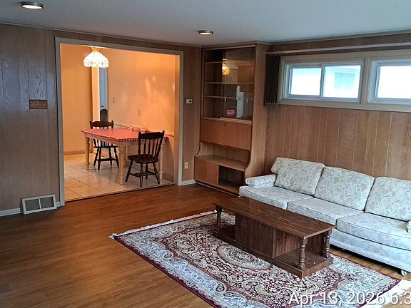 5th image of 1474 Dorwaldt Blvd