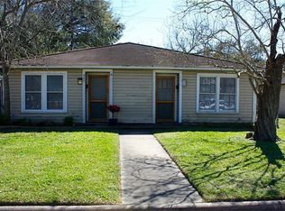 934 Algregg St, Houston, TX 77009