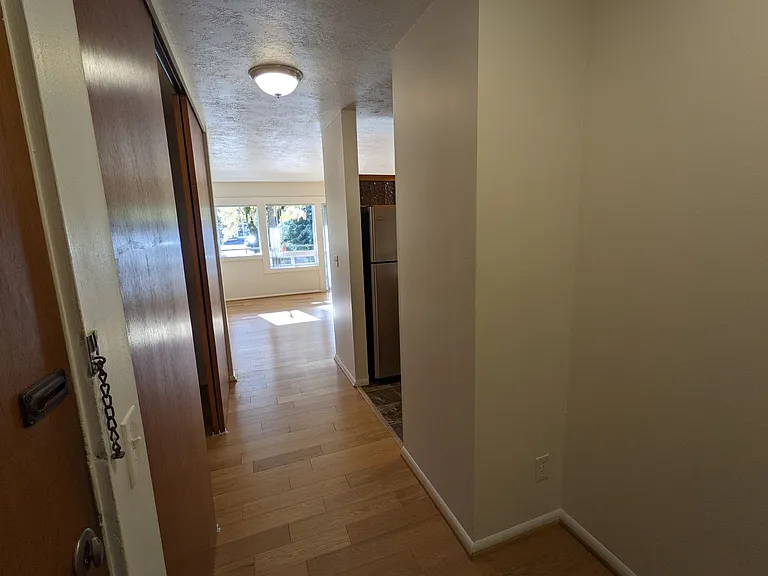 Park Village Apartments — Photo 38