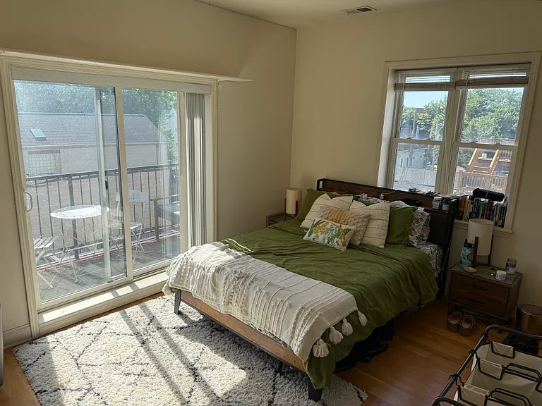 3123 N Oakley Ave #3S — Photo 5