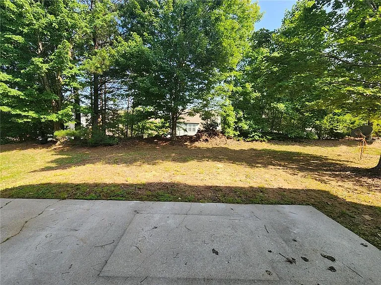 2025 Kyrle Ln — Photo 26