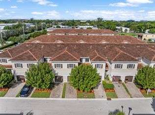 375 SE 1st Way, Deerfield Beach, FL 33441