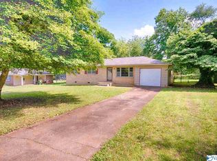 3623 Crestmore Ave NW, Huntsville, AL 35816