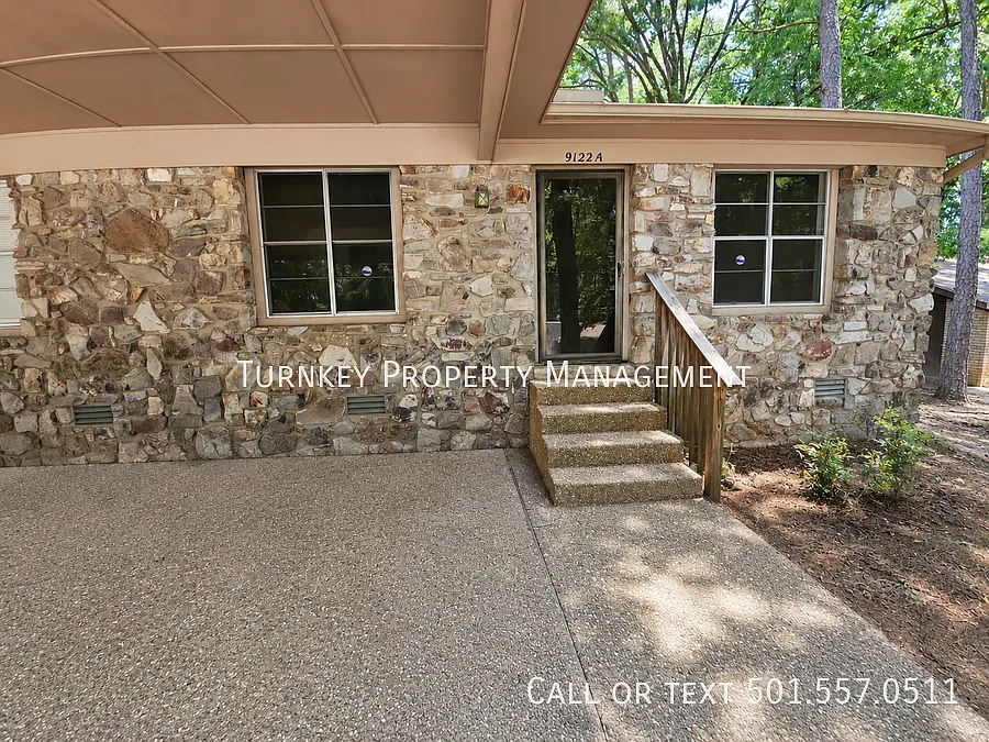 9122 Tanya Dr Unit A — Photo 1