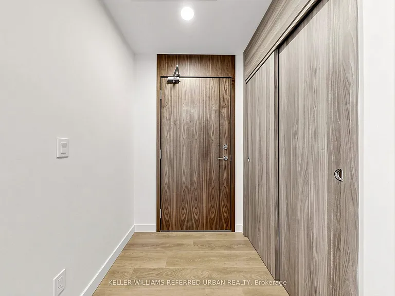18 Esther Shiner Blvd #2002 — Photo 17