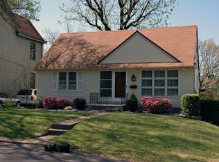 300 Saint Louis St, Florissant, MO 63031