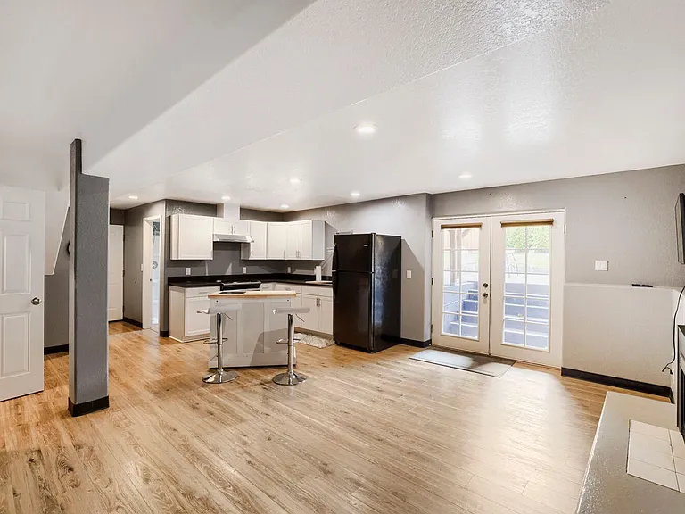 3030 Panaview Blvd — Photo 6