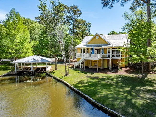 121 Wolfs Thick Rd, Cordele, GA 31015
