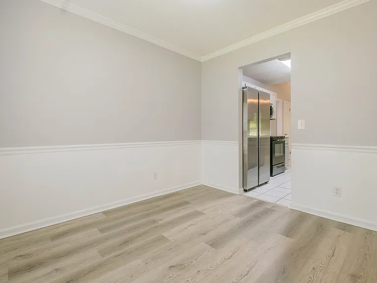 655 Osprey Dr — Photo 16