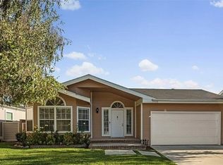 19928 Canyon View Dr, Santa Clarita, CA 91351