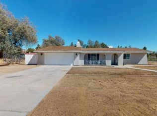 15955 Venango Rd, Apple Valley, CA 92307