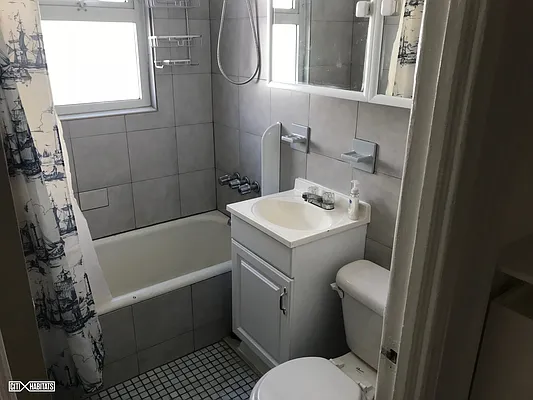 Rented by Citi Habitats | media 16