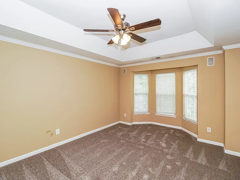 8936 Coppermine Ln — Photo 10