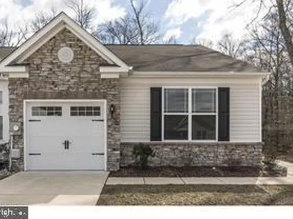 113 Starfire Ct, Dover, DE 19901