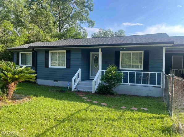 3851 Terry Dr, Macon, GA 31217