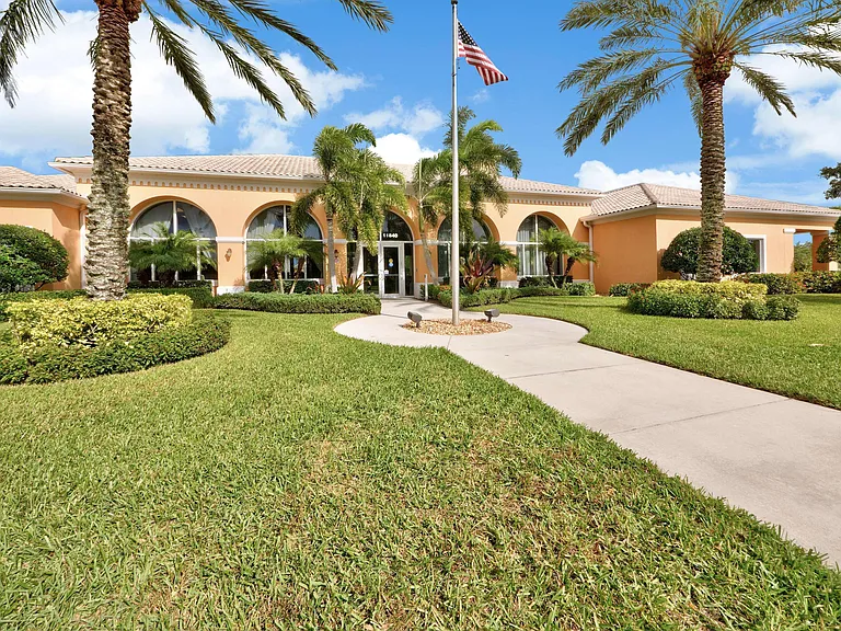 11378 SW Rockingham Dr — Photo 18