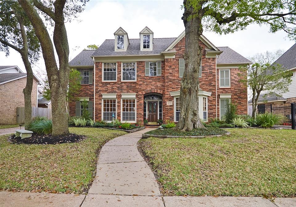 1st image of 4231 Roaring Rapids Dr