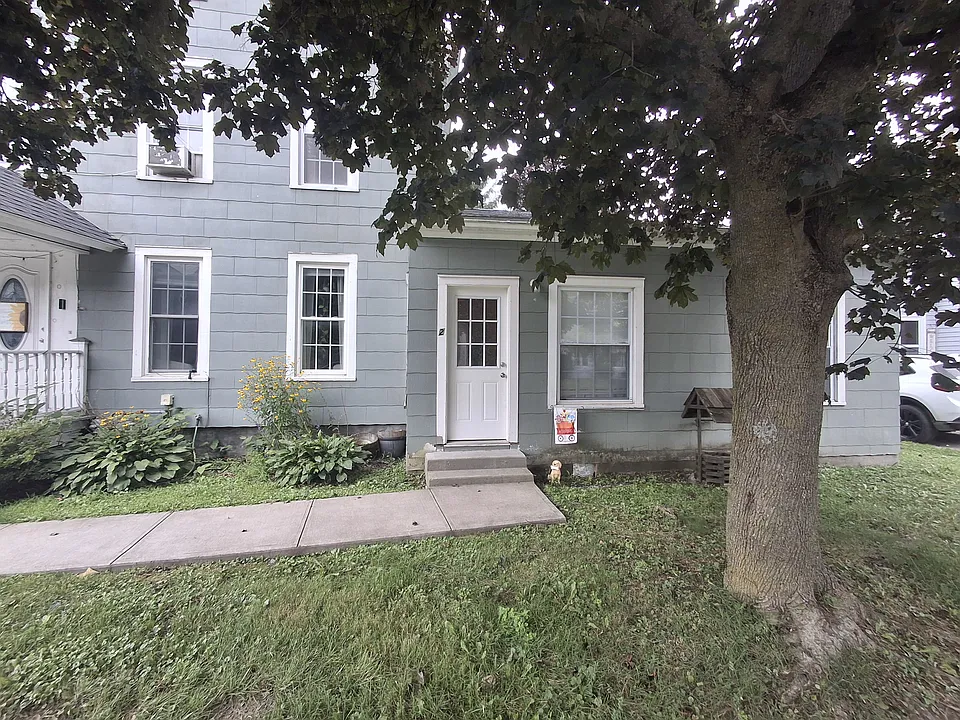 108 N Main St #2