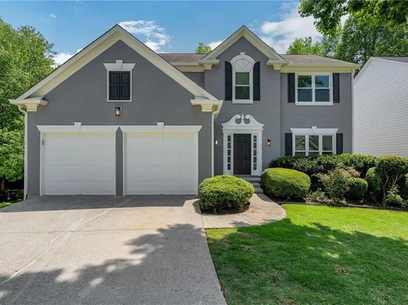 1095 Lyndhurst Way, Roswell, GA 30075