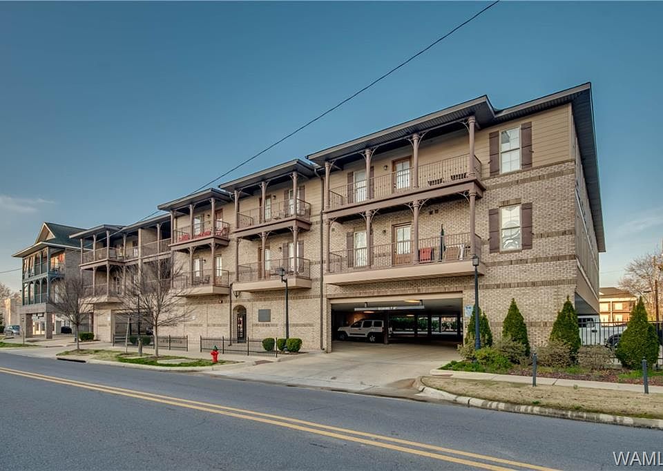 1st image of 820 Frank Thomas Ave Unit 105