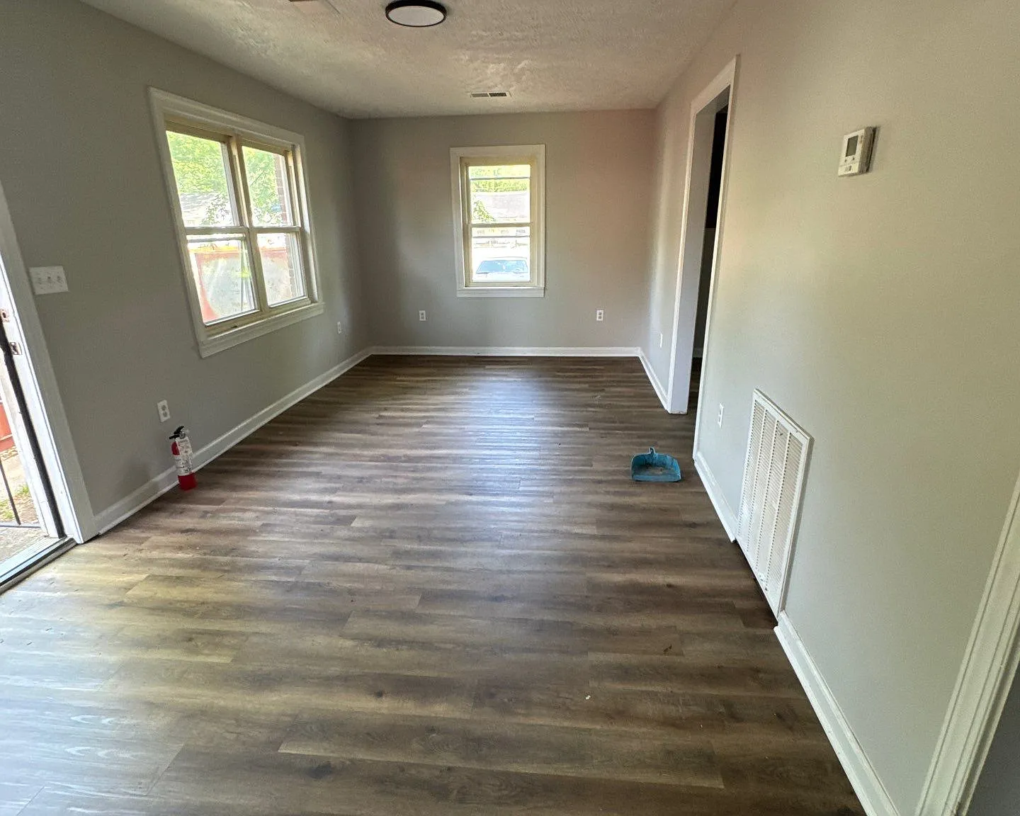 811 Scott #1, Brownsville - Unit 1 — Photo 4