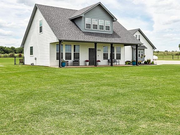 3rd image of 22575 Ranch Rd