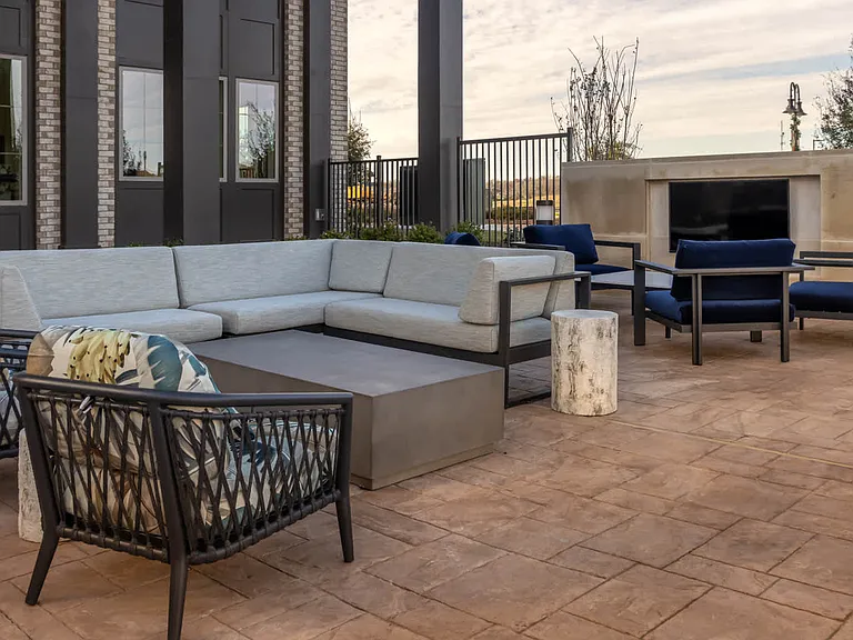 Outdoor Lounge