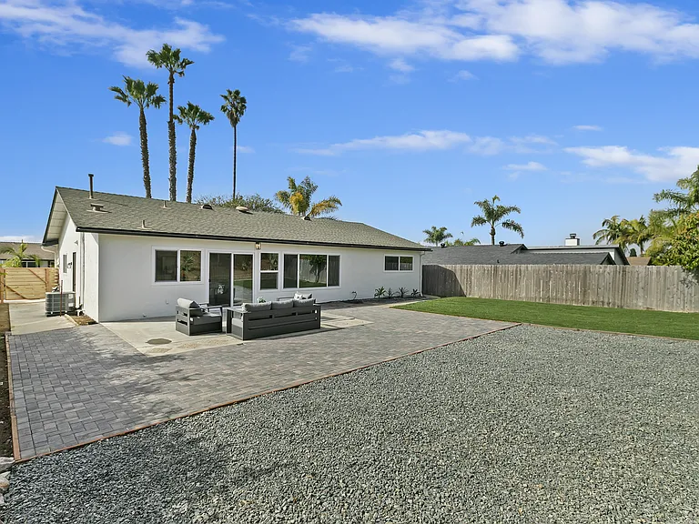416 Gail Dr — Photo 38