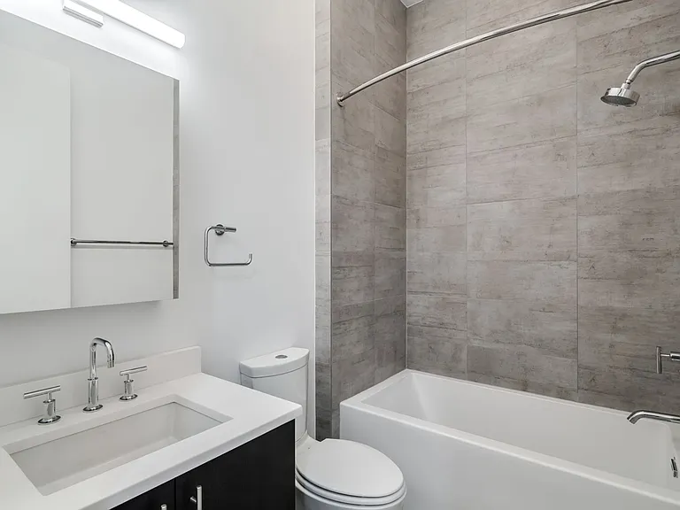 326 Fairmount Ave — Photo 14