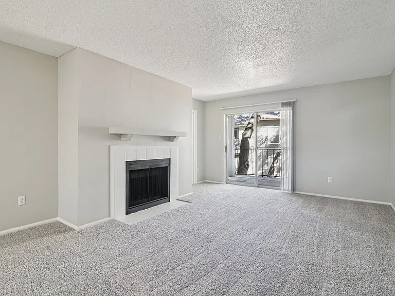 Rock Canyon Apartments — Photo 26