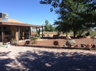 21577 N Aalco Ln, Paulden, AZ 86334