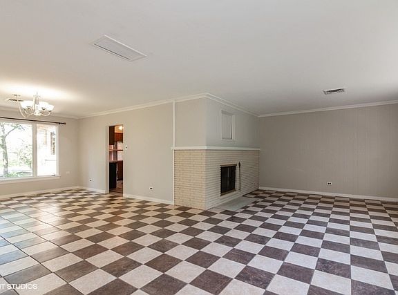 2nd image of 5206 Lincoln Ave