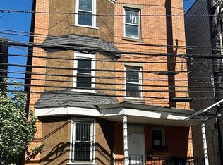 35 Norfolk St APT 3, Newark, NJ 07103