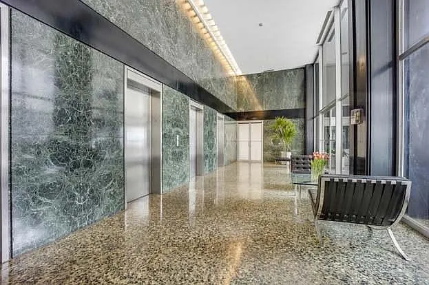 900 N Lake Shore Dr — Photo 4