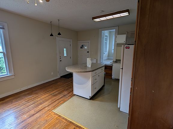 Front Room. Includes kitchen, a cool chill space and a storage space.