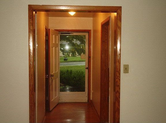 2nd image of 709 Druid Ln