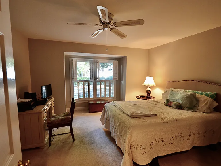 531 Weathersfield — Photo 15
