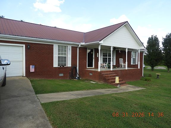 5th image of 135 Crescentview Cutoff Rd