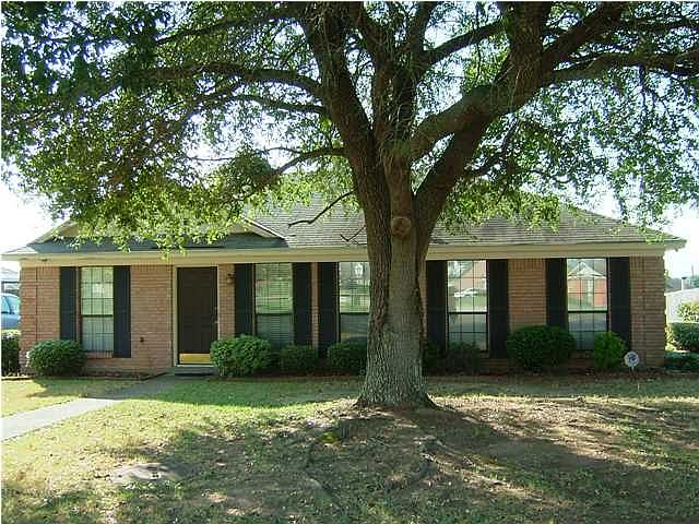 1st image of 7019 Runnymede Dr