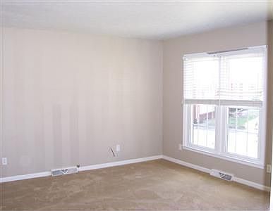 3rd image of 343 Wickland Ct