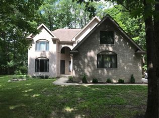 1838 E Rietveld Dr, Crete, IL 60417