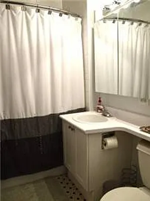 Rented by 212 Consulting Corp | media 17