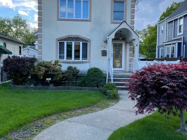 35-26 208th Street, Bayside, NY 11361
