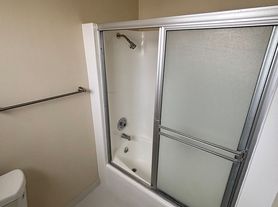 Glencrest Apartments