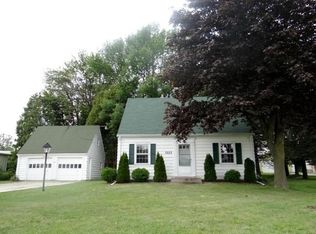 5222 Douglas Ave, Racine, WI 53402