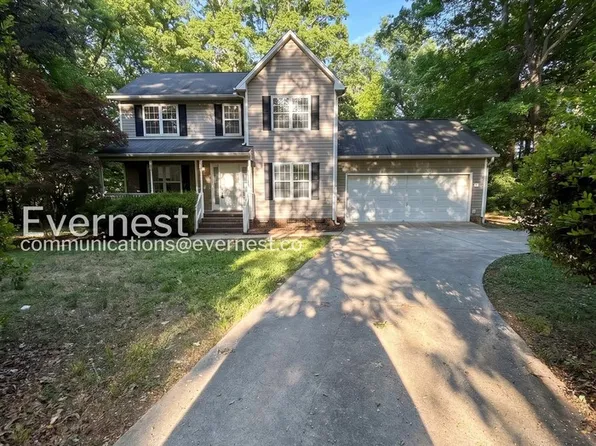 3612 Mizell Rd, Greensboro, NC 27405