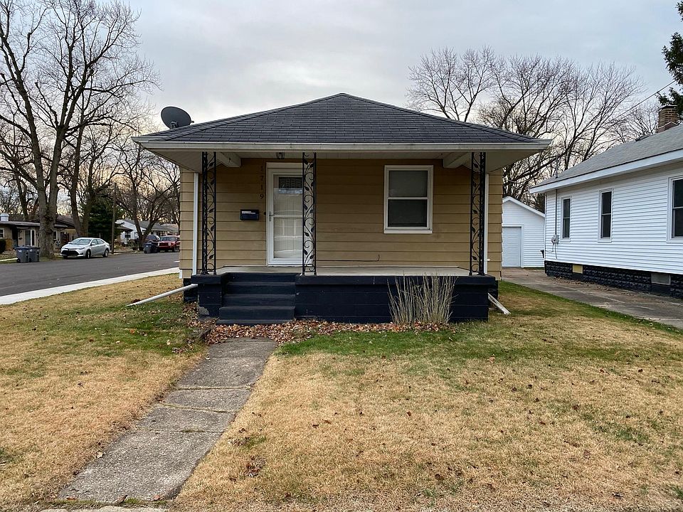 1st image of 1719 Wood St