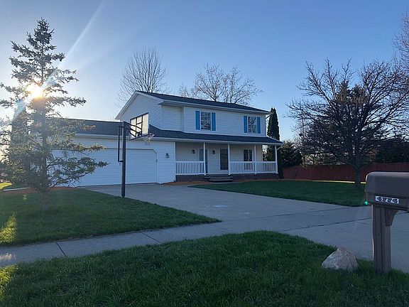 2nd image of 4774 Zielinski Ln